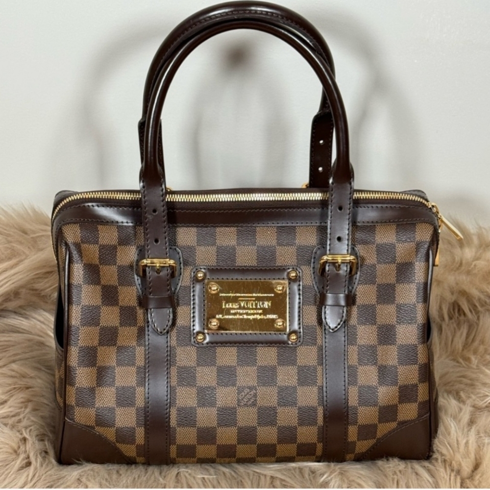 🔥Authentic Louis Vuitton Damier Ebene Berkeley Bag